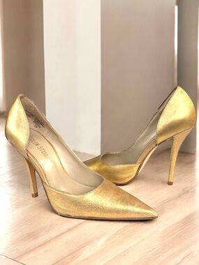Colin Stuart Gold Leather Pumps Stiletto Heels